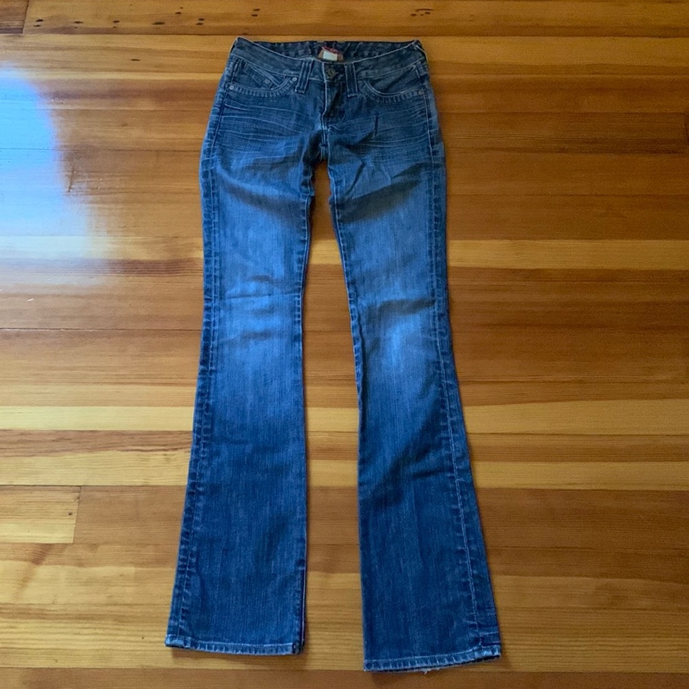 Lucky jeans